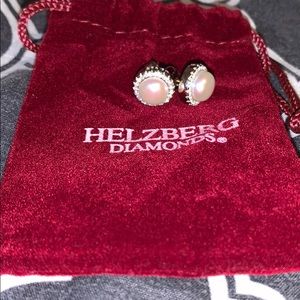 FRESHWATER PEARL sterling silver studs